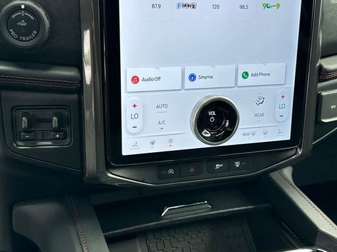 New 2024 Ford Expedition Limited image 30