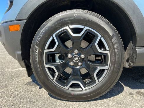 Used 2025 Ford Bronco Sport Outer Banks w/ Outer Banks Tech Package+ image 16