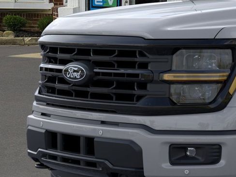 New 2026 Ford F150 XLT w/ Equipment Group 302A MID AWD/4WD image 17