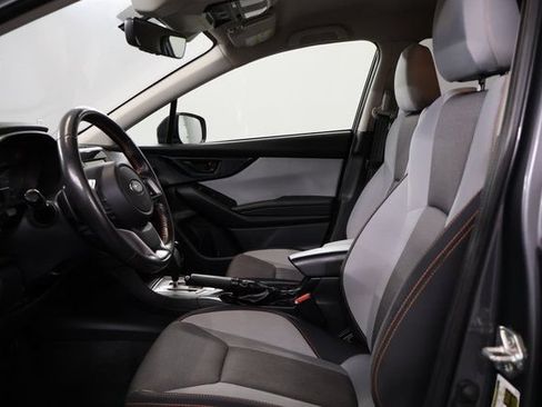 Used 2022 Subaru Crosstrek 2.0i Premium w/ Popular Package #2 AWD/4WD image 11