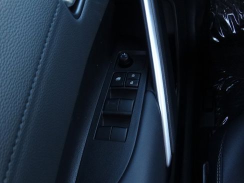 New 2026 Toyota Corolla Cross XLE image 28