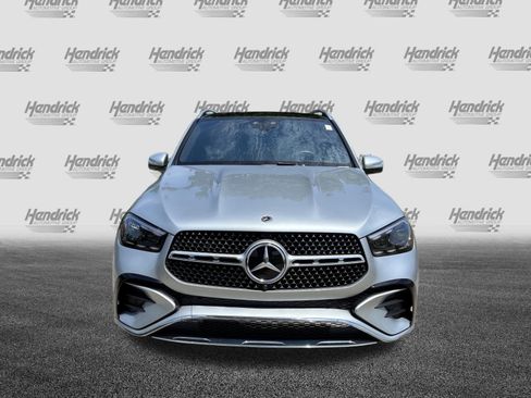 Used 2024 Mercedes-Benz GLE 450 4MATIC image 3