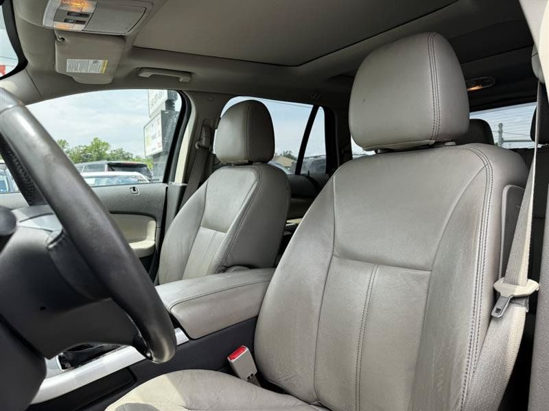 Used 2013 Ford Edge SEL FWD image 22