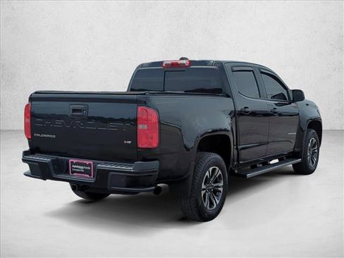 Used 2021 Chevrolet Colorado Z71 w/ Safety Package AWD/4WD image 6