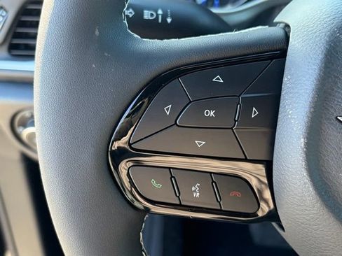 New 2026 Chrysler Pacifica Select w/ S Appearance Package FWD image 17