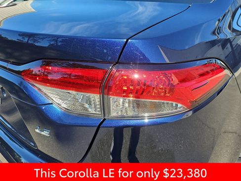 Used 2025 Toyota Corolla LE FWD image 20