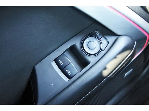 Used 2017 Chevrolet Camaro SS image 23