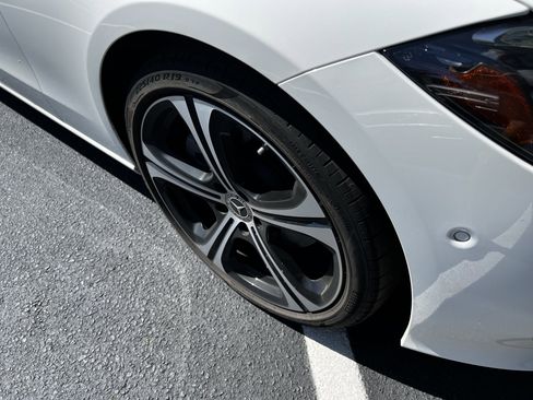 Used 2023 Mercedes-Benz C 300 Sedan image 11