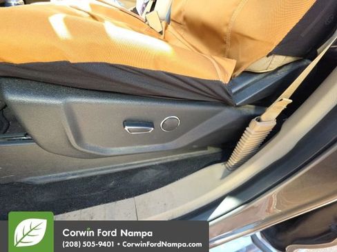 Used 2017 Ford F250 XLT w/ XLT Premium Package AWD/4WD image 20