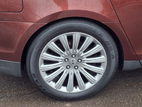 Used 2015 Lincoln MKS AWD w/ Equipment Group 101A image 28