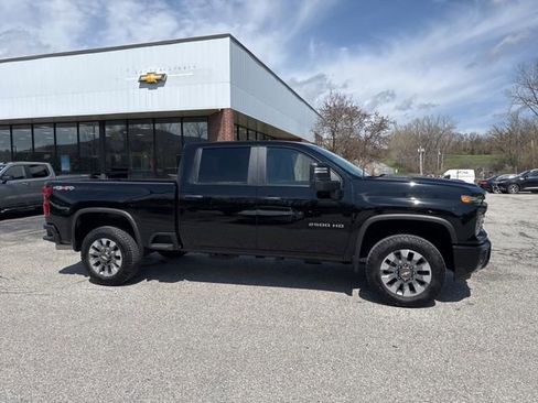 New 2026 Chevrolet Silverado 2500 Custom w/ Custom Value Package image 7