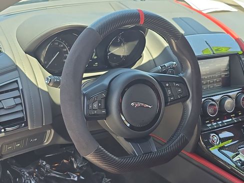 Used 2016 Jaguar F-TYPE Coupe RWD image 17