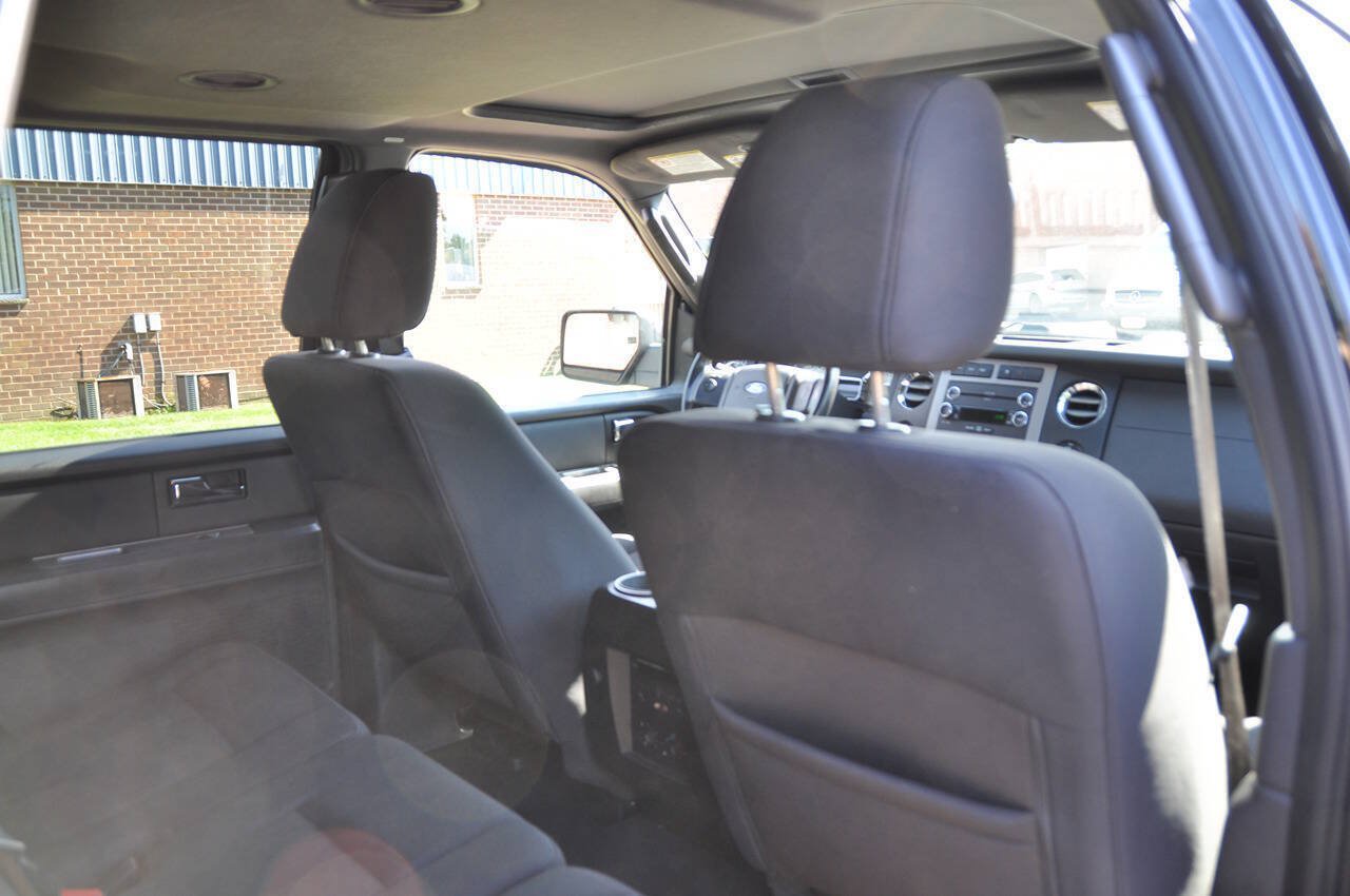 Used 2009 Ford Expedition XLT AWD/4WD image 29