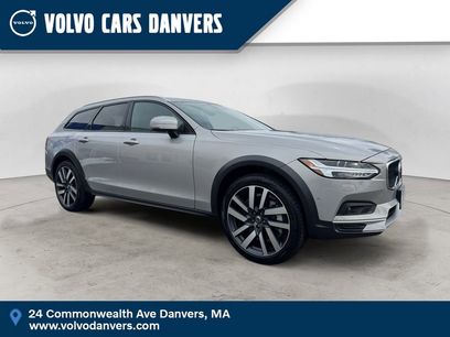 Certified 2025 Volvo V90 B6 Cross Country Plus