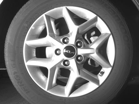 Used 2025 Kia Soul LX w/ LX Technology Package image 13