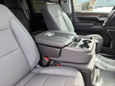 Used 2024 Chevrolet Silverado 2500 LT w/ Convenience Package AWD/4WD image 23