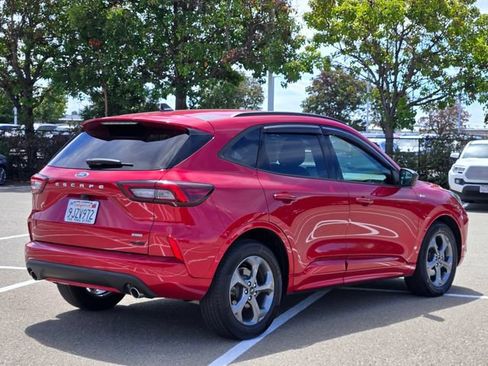 Certified 2023 Ford Escape ST-Line w/ Equipment Group 301A FWD image 8