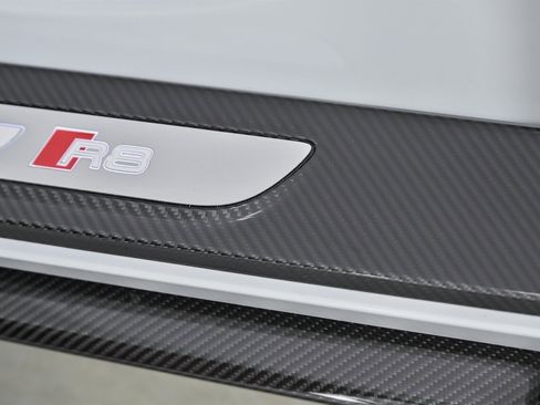 Used 2022 Audi R8 V10 performance image 24