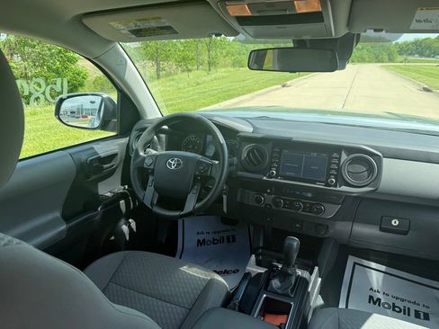 Used 2023 Toyota Tacoma SR AWD/4WD image 16