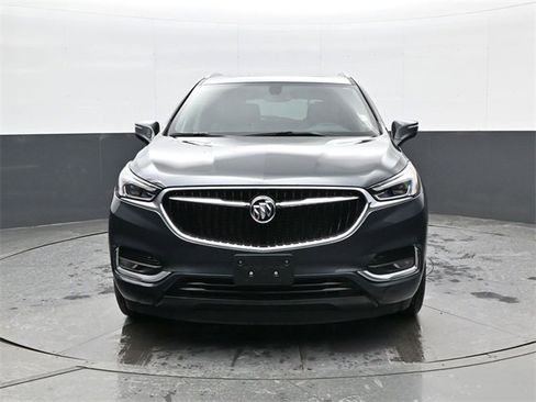 Certified 2020 Buick Enclave Essence w/ LPO, Touring Package image 2