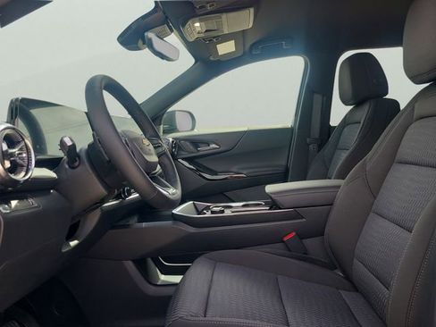 New 2026 Chevrolet Equinox LT w/ Safety and Technology Package image 19