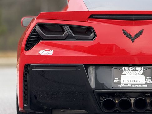 Used 2015 Chevrolet Corvette Stingray Coupe image 15