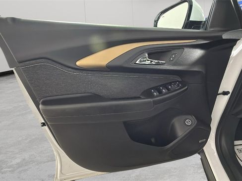 Used 2023 Chevrolet TrailBlazer ACTIV w/ Sun and Liftgate Package image 30