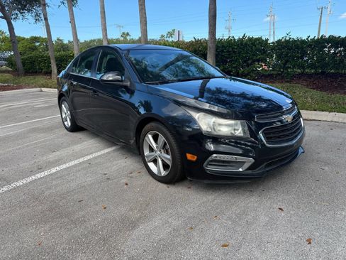 Used 2016 Chevrolet Cruze LT FWD image 1