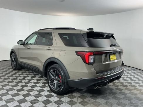 Used 2026 Ford Explorer ST w/ Sun And Sound Package AWD/4WD image 7