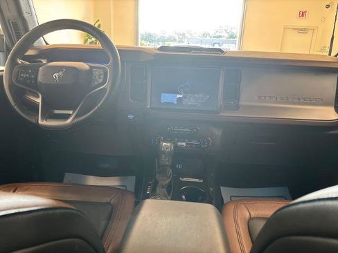 Certified 2022 Ford Bronco Outer Banks AWD/4WD image 8
