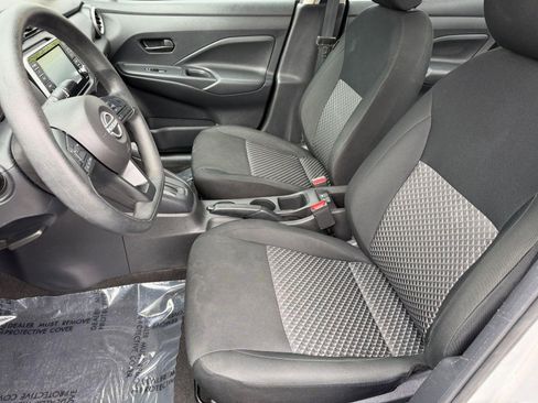 Used 2024 Nissan Versa S w/ Trunk Package image 5