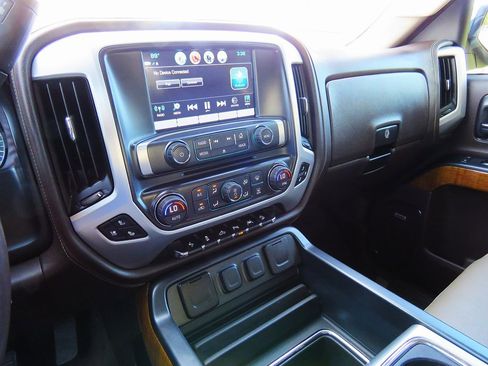 Used 2018 GMC Sierra 1500 SLT AWD/4WD image 25