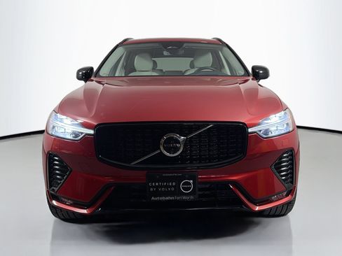 Certified 2024 Volvo XC60 B5 Ultimate AWD/4WD image 2