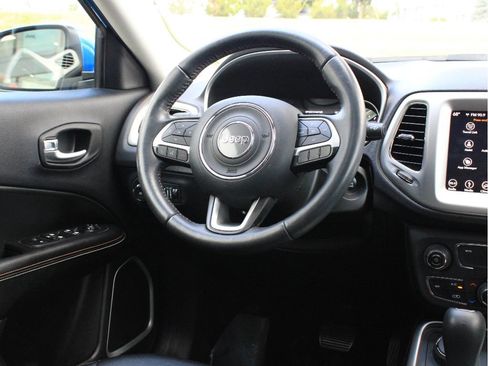 Used 2019 Jeep Compass Latitude w/ Popular Equipment Group AWD/4WD image 14