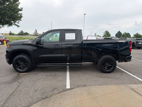 Used 2019 Chevrolet Silverado 1500 Custom Trail Boss w/ Custom Convenience Package AWD/4WD image 6