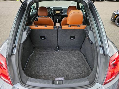 Used 2017 Volkswagen Beetle 1.8T S FWD image 10