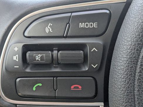 Used 2018 Kia Optima EX image 30