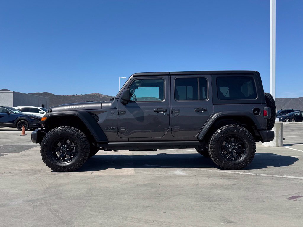 Used 2025 Jeep Wrangler Unlimited Sport AWD/4WD image 7