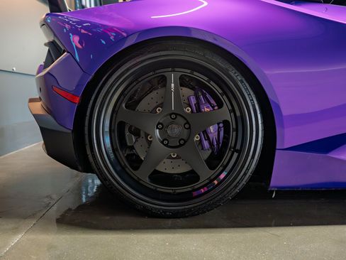 Used 2018 Lamborghini Huracan LP 580-2 RWD image 18