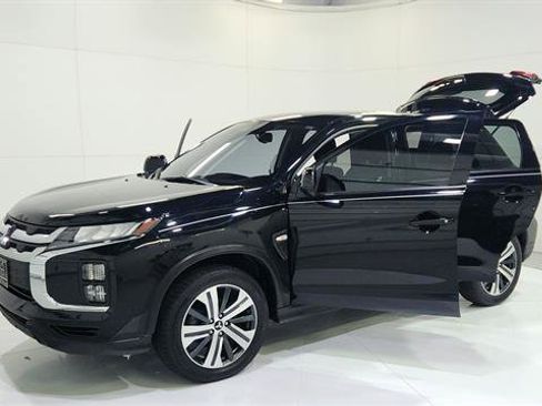 Used 2023 Mitsubishi Outlander Sport ES image 30