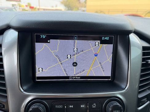 Used 2018 Chevrolet Tahoe LT w/ Luxury Package AWD/4WD image 15