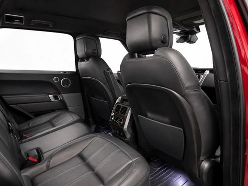 Used 2019 Land Rover Range Rover Sport HSE AWD/4WD image 18
