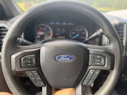 Used 2020 Ford F250 XLT w/ XLT Value Package AWD/4WD image 15
