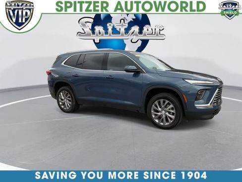 Used 2026 Buick Enclave Preferred AWD/4WD image 2