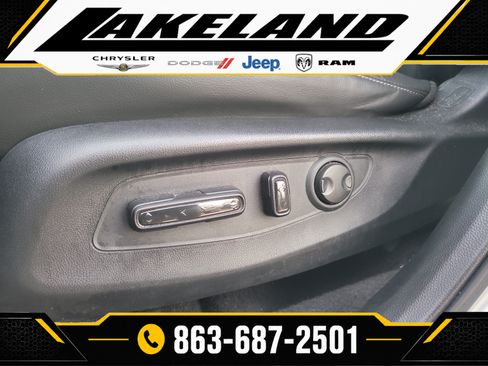 Used 2025 Honda CR-V EX-L image 18