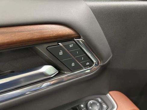 Used 2024 GMC Sierra 2500 Denali Ultimate w/ Max Trailering Package image 13