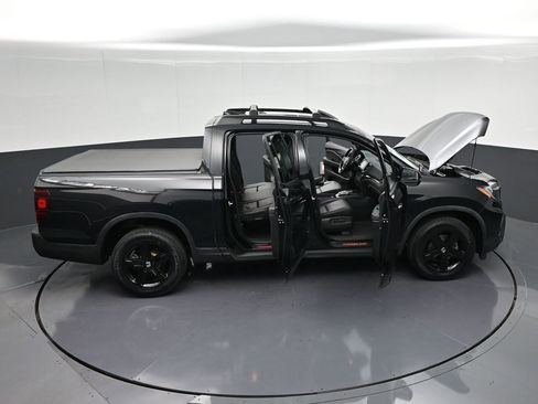 Used 2023 Honda Ridgeline Black Edition image 42