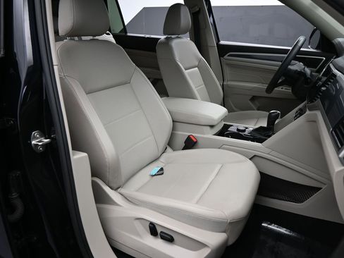 Used 2023 Volkswagen Atlas SEL R-Line image 51