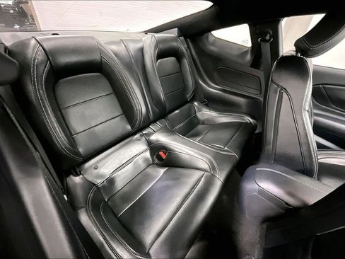 Used 2024 Ford Mustang Premium RWD image 31