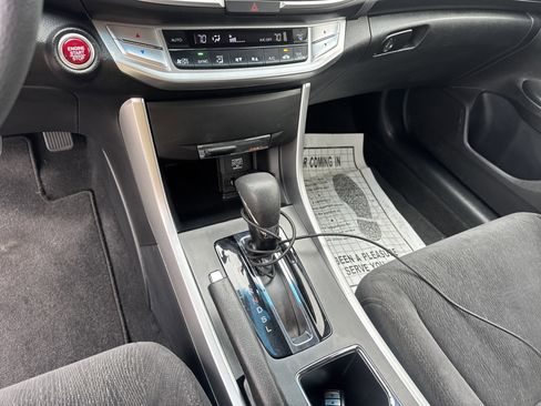 Used 2013 Honda Accord EX image 30